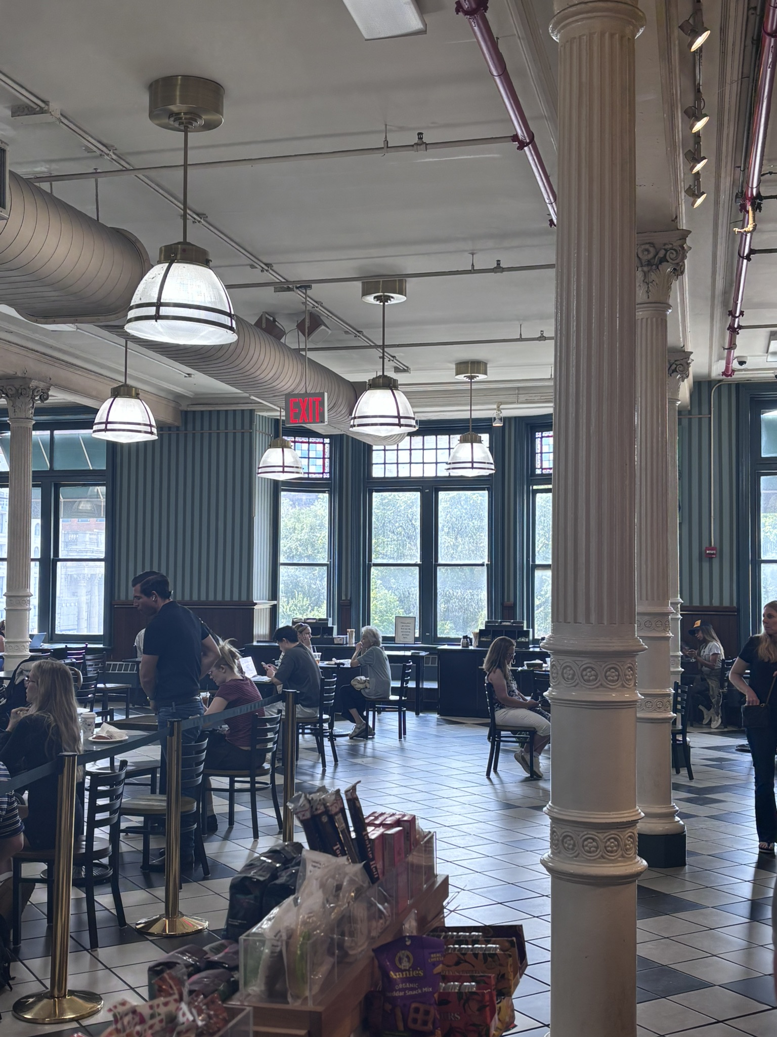 union square barnes and noble