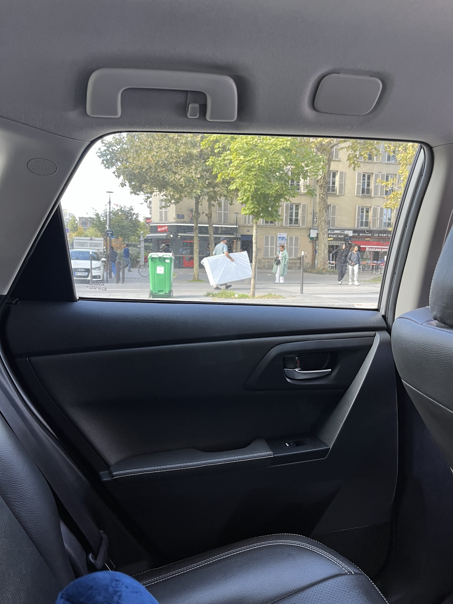 paris 10.25